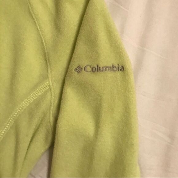 Columbia Women’s Lime Green Fleece 1/4 Zip Pullover Sweater - Picture 5 of 8